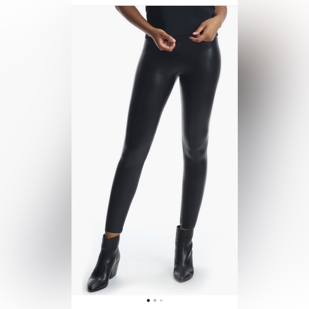 New Commando Faux Leather Leggings in Matte Black.